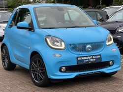 Blau Gebraucht 2016 Smart ForTwo Cabrio Brabus Cabrio | 13.690 € (Fairer Preis)