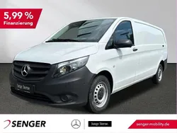 Weiß Gebraucht 2023 Mercedes Vito Van / Kleinbus | 24.931 € (Superpreis)