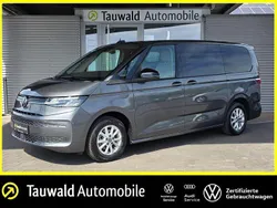 Grau Gebraucht 2024 VW T7 Life Van | 49.690 € (Guter Preis)