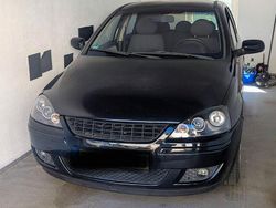 Schwarz Gebraucht 2002 Opel Corsa Limousine | 2.000 € (Fairer Preis)