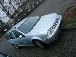 Silber Gebraucht 2004 VW Golf IV Highline Kombi | 1.550 € (Guter Preis)