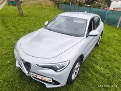 Silber Gebraucht 2020 Alfa Romeo Stelvio Business SUV | 19.500 € (Fairer Preis)