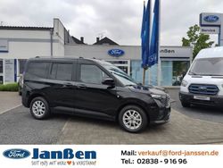 Schwarz Gebraucht 2024 Ford Tourneo Courier Titanium Van / Kleinbus | 25.250 € (Fairer Preis)