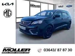 Schwarz Gebraucht 2018 Peugeot 5008 Active Van / Kleinbus | 18.489 € (Fairer Preis)