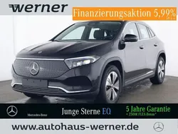 Lack kosmosschwarz Gebraucht 2024 Mercedes EQA300 Advanced Plus SUV | 40.940 € (Fairer Preis)