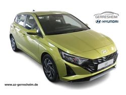 Lucid lime / met Gebraucht 2025 Hyundai i20 Trend Limousine | 22.587 € (Teuer)