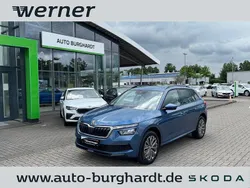 Blau Gebraucht 2021 Skoda Kamiq Clever SUV | 18.490 € (Fairer Preis)
