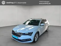Weiß Gebraucht 2022 Skoda Superb Premium Edition Kombi | 33.890 € (Fairer Preis)