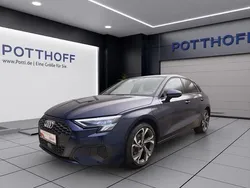 Blau Gebraucht 2022 Audi A3 Sportback e-tron Ambiente Limousine | 29.450 € (Etwas zu teuer)