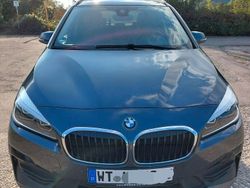 Grau Gebraucht 2020 BMW 216 Active Tourer Advantage Van / Kleinbus | 14.499 € (Superpreis)