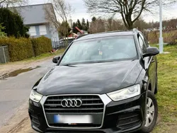 Schwarz Gebraucht 2015 Audi Q3 SUV | 14.300 € (Fairer Preis)