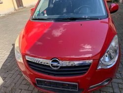 Rot Gebraucht 2011 Opel Agila Edition Kleinwagen | 3.650 € (Fairer Preis)