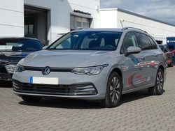 Mondsteingrau Gebraucht 2024 VW Golf VIII Move Kombi | 25.900 € (Fairer Preis)