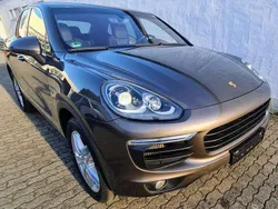 Braun Gebraucht 2014 Porsche Cayenne SUV | 31.500 € (Fairer Preis)