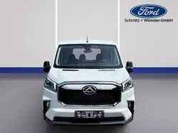 Weiß Neu 2025 Maxus eDeliver 9 Van | 40.000 €