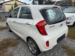 Weiß Gebraucht 2013 Kia Picanto Edition 7 Kleinwagen | 3.990 € (Superpreis)