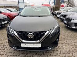 Schwarz Gebraucht 2022 Nissan Qashqai Acenta SUV | 23.290 € (Guter Preis)