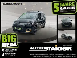 Onyx schwarz Gebraucht 2021 Citroën Berlingo Rip Curl Van / Kleinbus | 25.990 € (Fairer Preis)