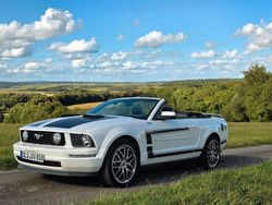 Weiß Gebraucht 2007 Ford Mustang Cabrio | 13.000 € (Fairer Preis)
