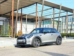 Silber Gebraucht 2022 Mini Cooper SE Kleinwagen | 17.500 € (Guter Preis)