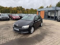Schwarz Gebraucht 2016 Skoda Fabia Cool Edition Limousine | 4.990 € (Guter Preis)