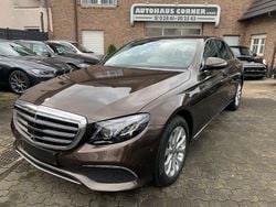 Braun (metallic) Gebraucht 2017 Mercedes E250 Avantgarde Limousine | 28.790 € (Etwas zu teuer)