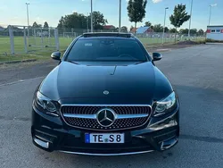 Schwarz Gebraucht 2017 Mercedes E300 AMG Limousine | 26.300 € (Fairer Preis)