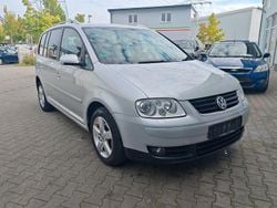 Silber Gebraucht 2005 VW Touran Highline Van / Kleinbus | 4.500 € (Teuer)