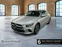 Iridiumsilber metallic Gebraucht 2021 Mercedes A250 Limousine | 21.900 € (Superpreis)