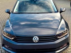 Grau Gebraucht 2015 VW Passat Kombi | 14.300 € (Teuer)