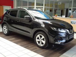 Black (m) Gebraucht 2018 Nissan Qashqai Acenta SUV | 12.990 € (Fairer Preis)