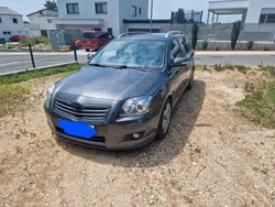 Grau Gebraucht 2008 Toyota Avensis Team Kombi | 2.800 € (Fairer Preis)