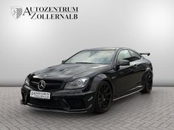 Obsidianschwarz metallic Gebraucht 2012 Mercedes C63 AMG AMG Coupé | 52.990 € (Etwas zu teuer)