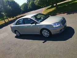 Beige Gebraucht 2004 Toyota Avensis Limousine | 2.700 € (Guter Preis)