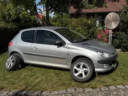 Silber Gebraucht 2002 Peugeot 206 Quiksilver Limousine | 680 € (Superpreis)