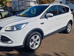 Weiß Gebraucht 2014 Ford Kuga Trend SUV | 9.900 € (Fairer Preis)