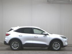 Weiss Gebraucht 2021 Ford Kuga Titanium SUV | 15.680 € (Superpreis)