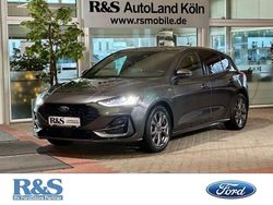 Magneticgrau Gebraucht 2022 Ford Focus ST-Line Limousine | 17.900 € (Guter Preis)