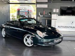 Tannengrün metal. Gebraucht 2002 Porsche 911 Carrera 4 Cabriolet Cabrio | 33.900 € (Superpreis)