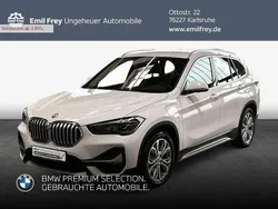 Alpinweiß Gebraucht 2021 BMW X1 xLine SUV | 25.890 € (Guter Preis)