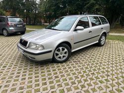 Grau Gebraucht 2001 VW Golf IV S Kombi | 3.800 € (Etwas zu teuer)