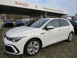 Pure white Gebraucht 2022 VW Golf VIII R-line Limousine | 26.280 € (Superpreis)