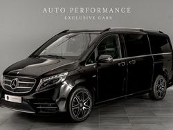 Schwarz Gebraucht 2017 Mercedes V200 AMG Van / Kleinbus | 45.500 € (Teuer)