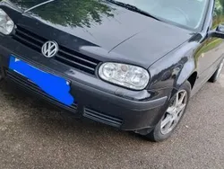 Schwarz Gebraucht 1998 VW Golf IV Basis Limousine | 1.500 € (Fairer Preis)