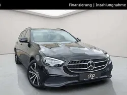 Obsidianschwarz metalliclack Gebraucht 2020 Mercedes E300 Kombi | 22.890 € (Fairer Preis)