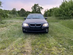 Schwarz Gebraucht 2006 BMW 320 Exclusive Kombi | 2.900 € (Guter Preis)