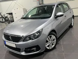 Grau Gebraucht 2018 Peugeot 308 Limousine | 10.495 € (Fairer Preis)