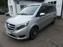 Mercedes V220