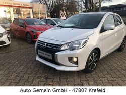 Weiß Gebraucht 2022 Mitsubishi Space Star Plus Limousine | 16.950 € (Teuer)