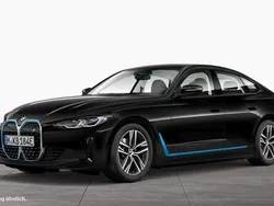 Saphirschwarz Gebraucht 2023 BMW i4 Sport Line Limousine | 39.790 € (Fairer Preis)